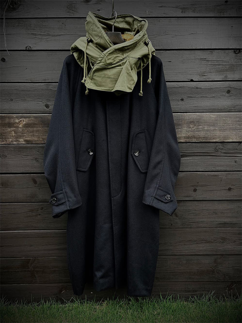 WOOL/CASHMIRE HOODED BALMACCAN COAT