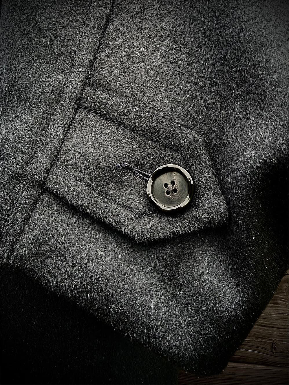 WOOL/CASHMIRE HOODED BALMACCAN COAT