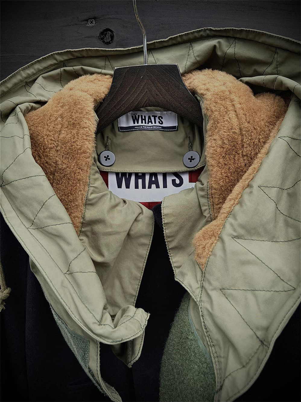 WOOL/CASHMIRE HOODED BALMACCAN COAT