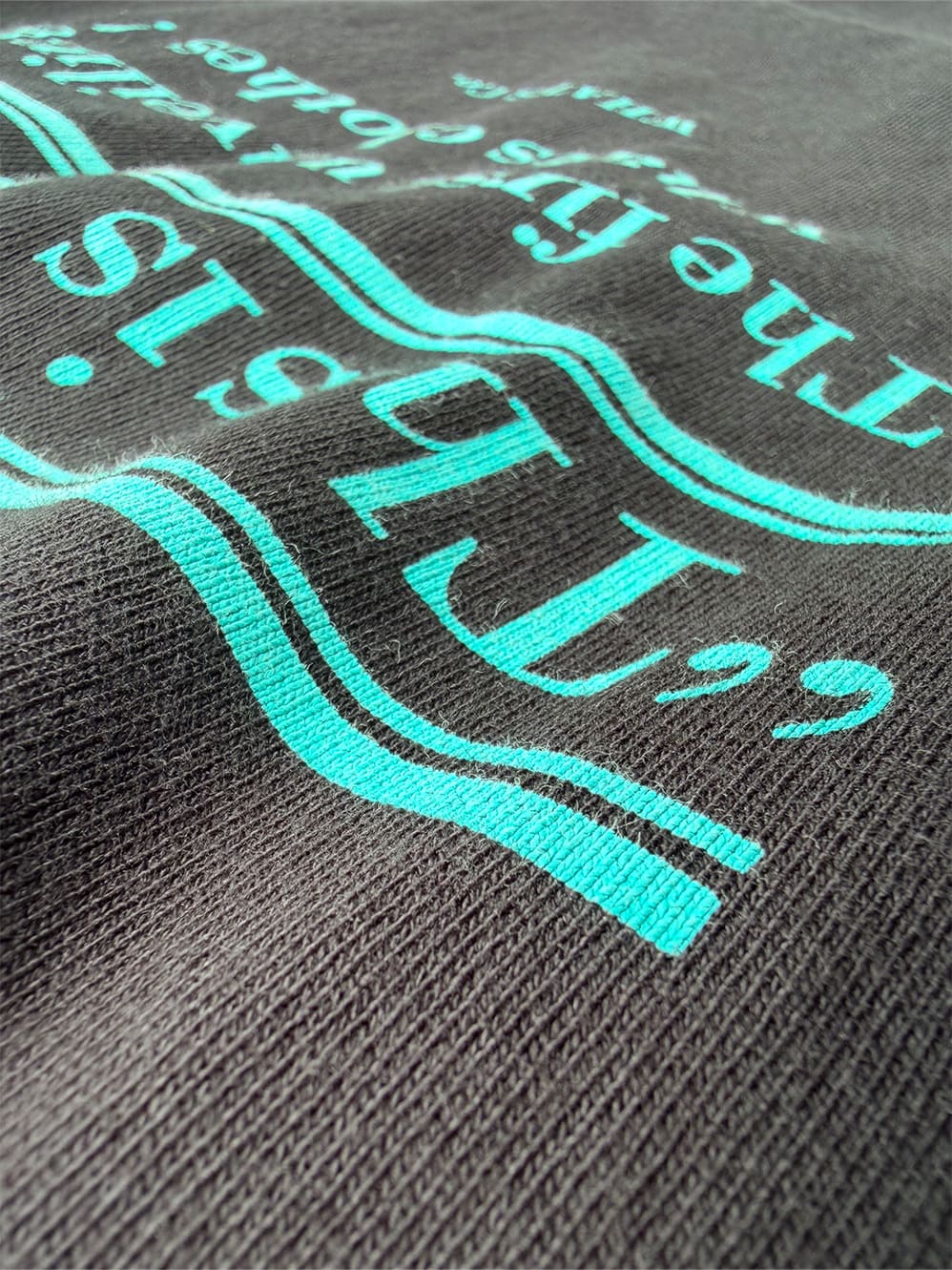 HEAVY WEIGHT TEE This is WHATS