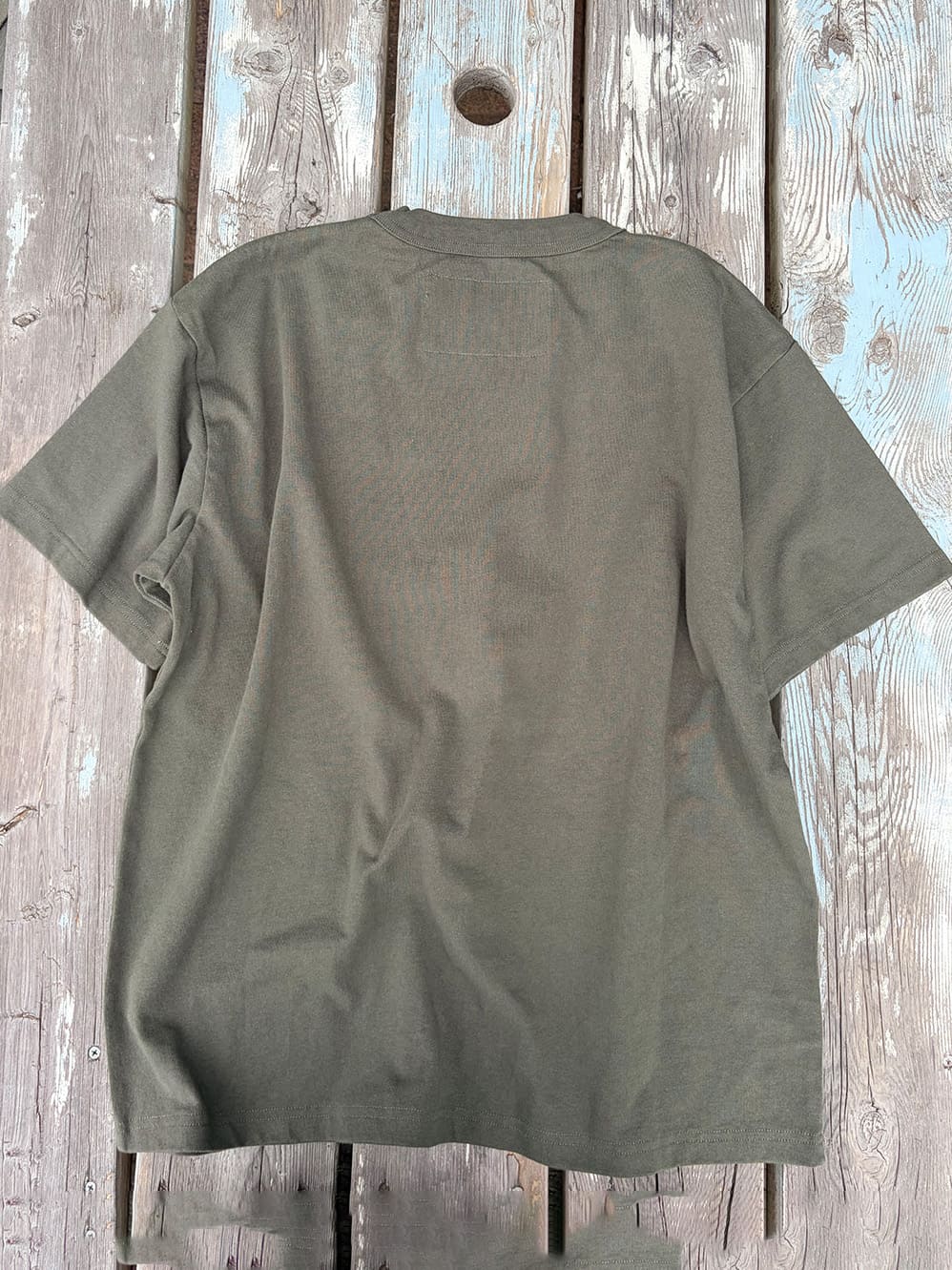 HEAVY WEIGHT TEE This is WHATS